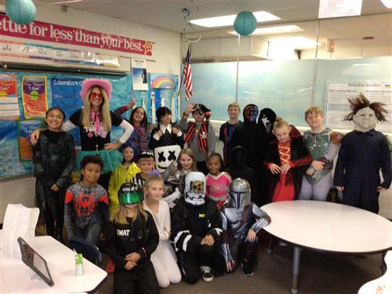 class halloween picture